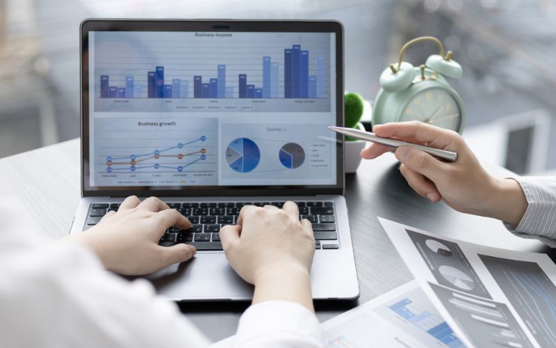 Lee más sobre el artículo 10 Must-Have Online Marketing Tools for Affiliate Marketers